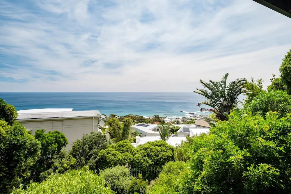 Stylish Camps Bay Home With Sea Views Beleza Villa