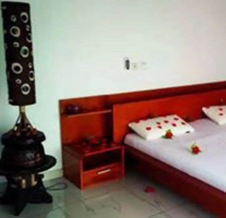 Romano Lodge