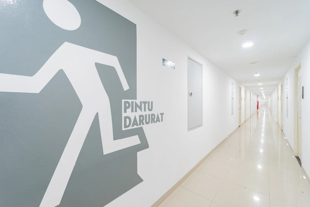 RedLiving Apartemen Patra Land Urbano - Happy Rooms Tower Mid-West with Netflix