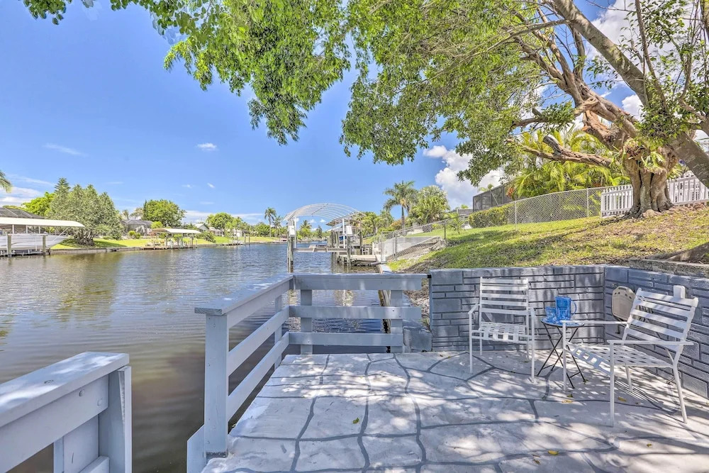 Airy Canal-front Oasis in Cape Coral w/ Pool!