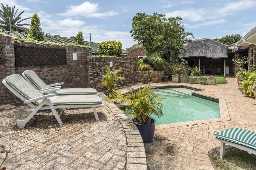 Summer Blue Guesthouse
