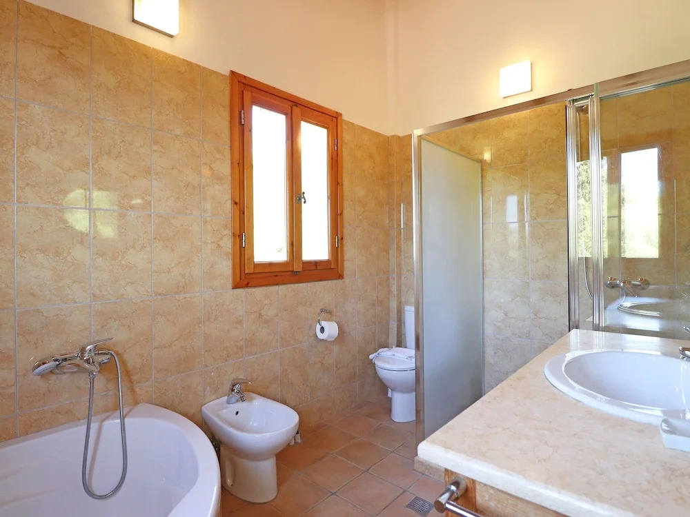 Modern Villa in Chalikeri with Private Swimming Pool