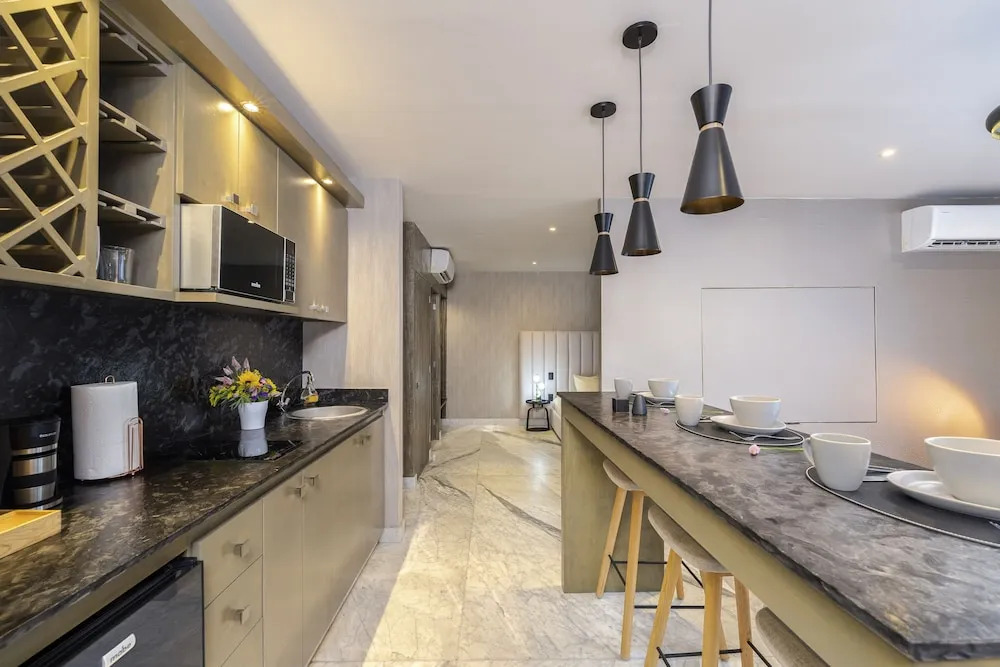 Elefant by Naya Homes