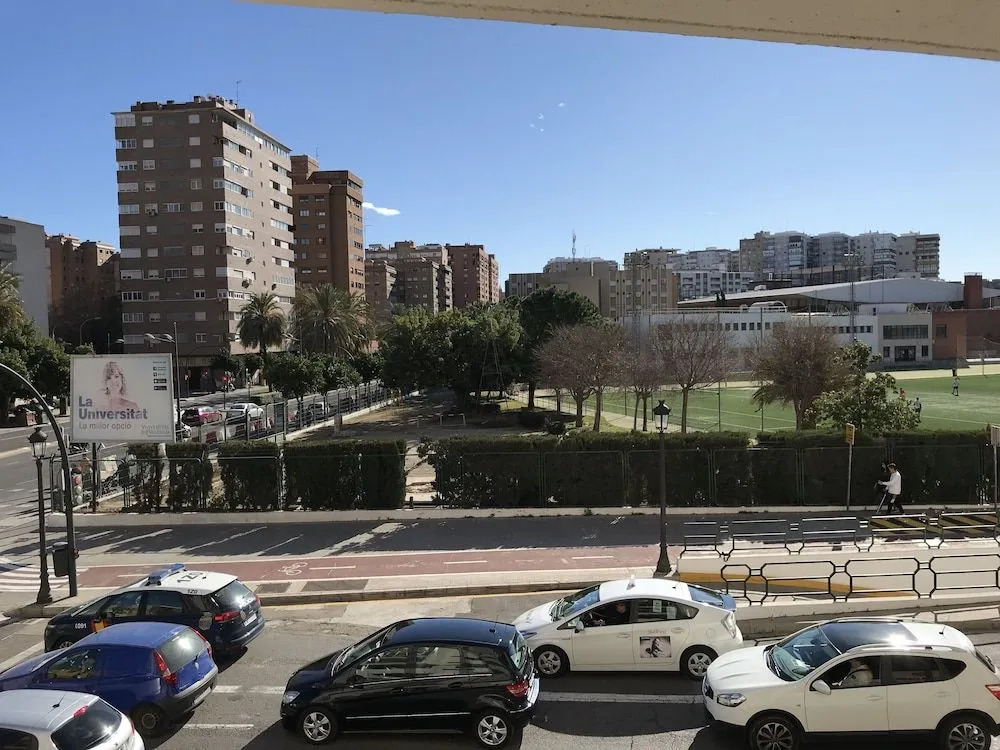 Bet Apartments - City Suites Reig.