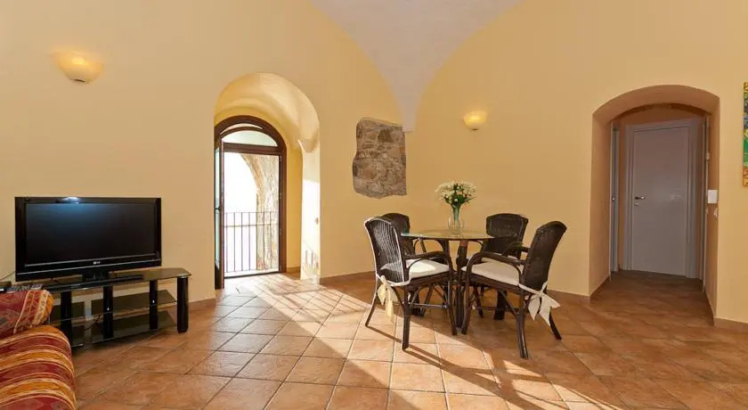 Cefalu Flats