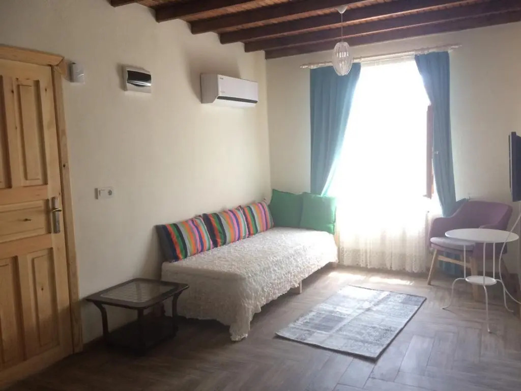 Tas Suite Konukevi