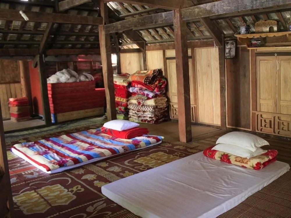 Ume Homestay