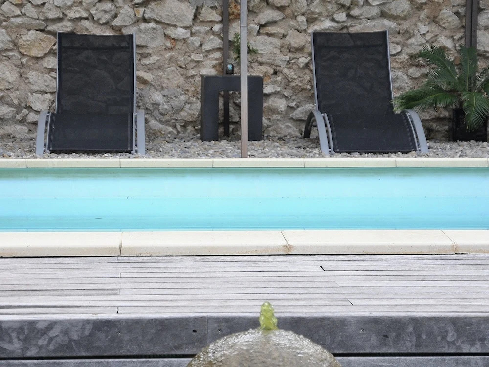 Beautiful and Stylish Town House With Private Swimming Pool in the Middle of Cavaillon