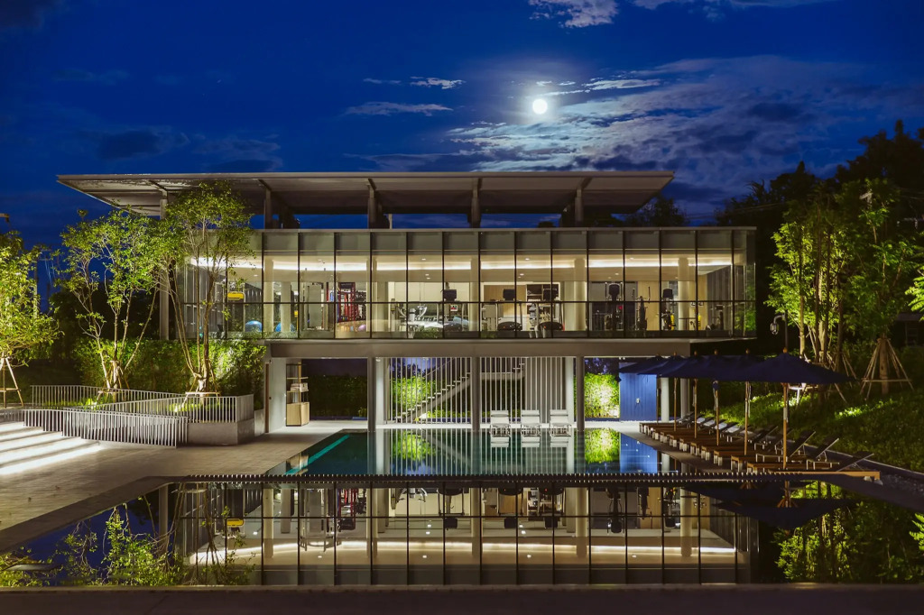 Modena by Fraser Buriram