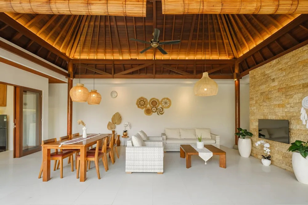 OriVista Luxury Villa 5 min to Padang Padang Beach Great Location