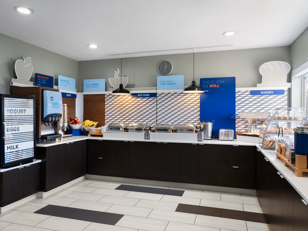 Holiday Inn Express Fort Bragg by IHG