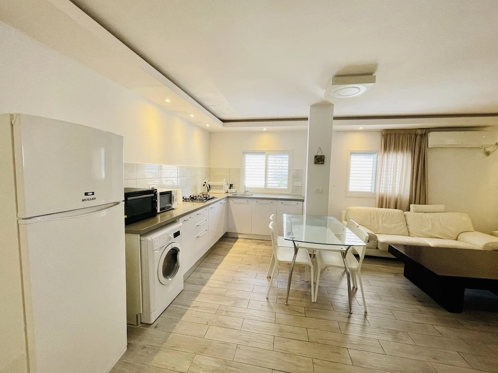 Royal Lea Apartmens