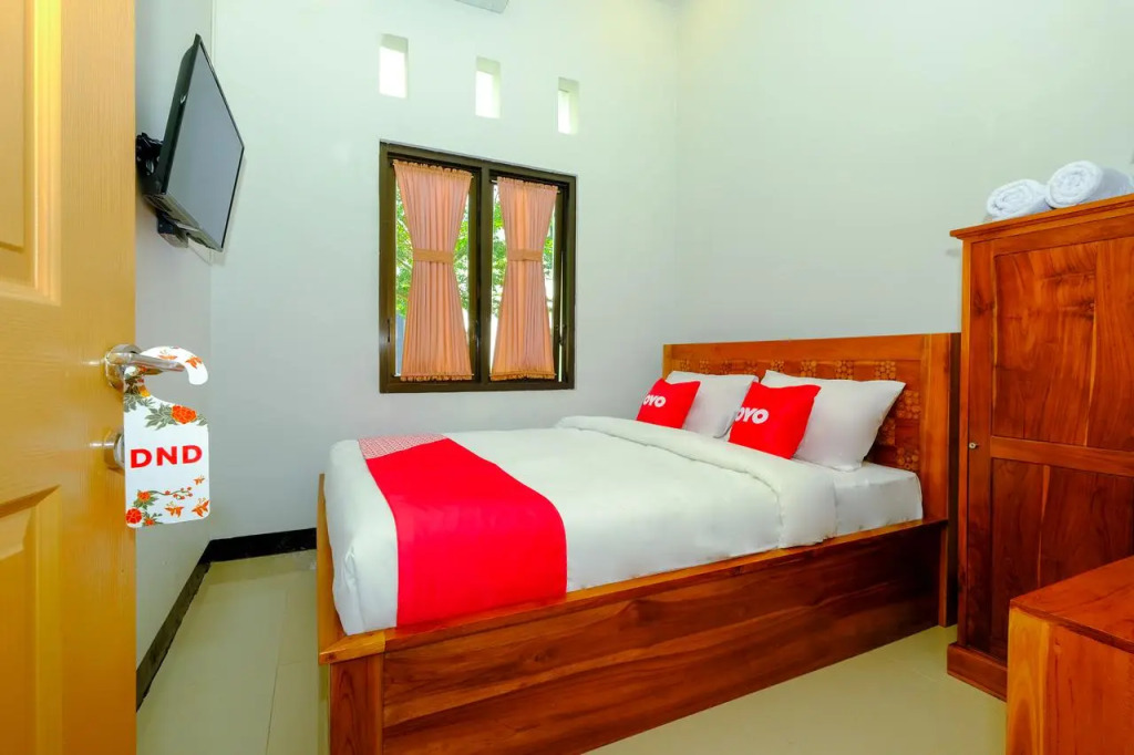 OYO 2284 Grand Villa Meninting
