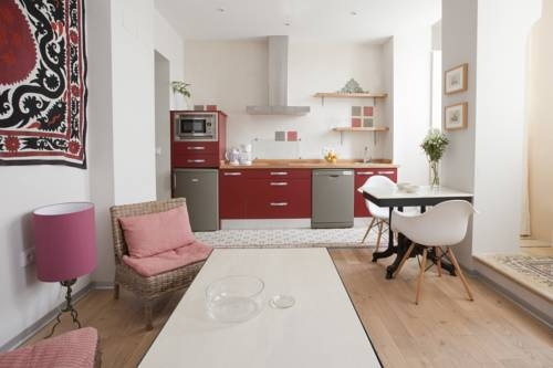 ALAMEDA SQUARE APARTMENT