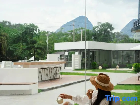 Yulonghe Yushan Country Hotel
