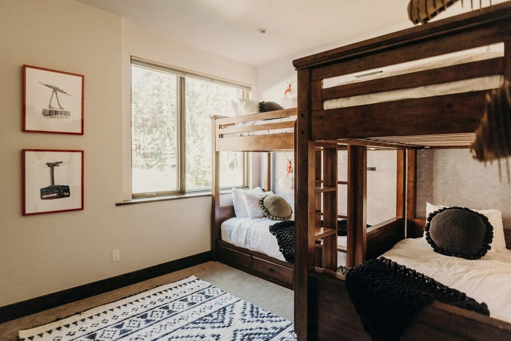 River's Edge 4 Bedroom Home by RedAwning