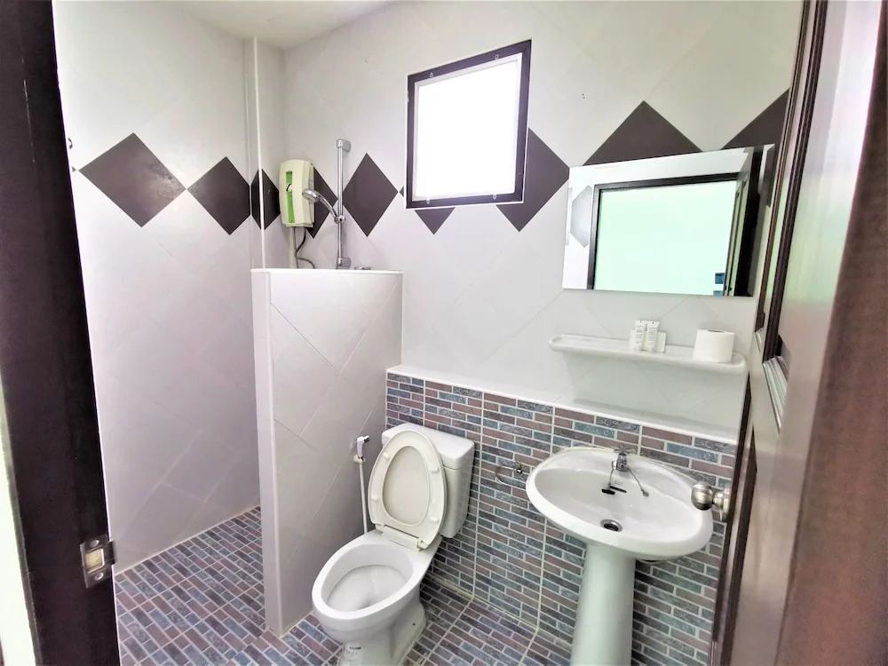 Hua Hin Irooms