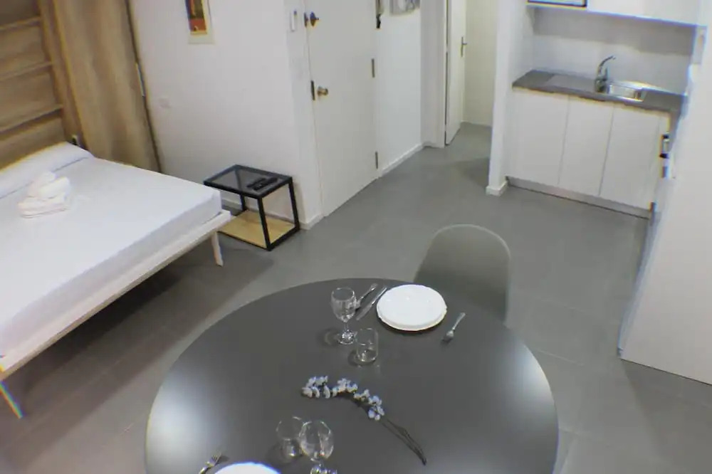 Agi Arago Studio