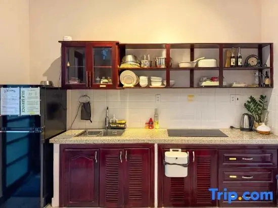 Duoi tan cay homestay