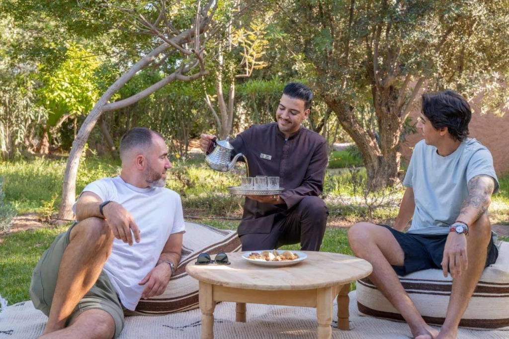 Oasis lodges