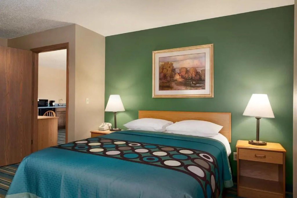 Coratel Inn & Suites by Jasper New Richmond
