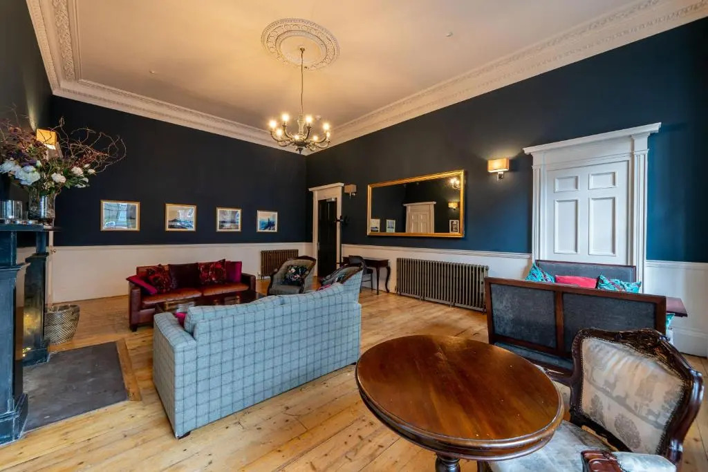 No11 Boutique Hotel & Brasserie