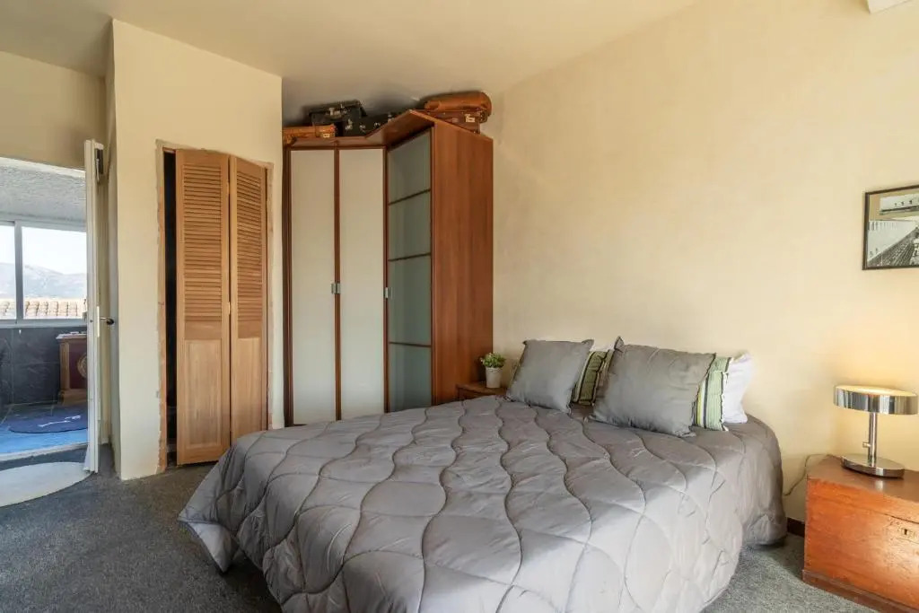 Goldhome - Currican 23