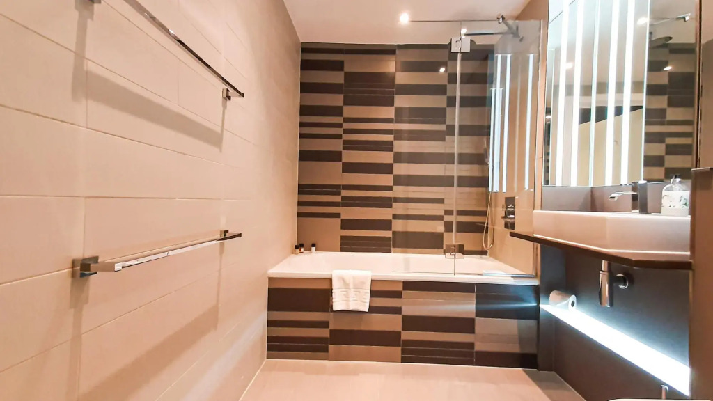 Luxurious One Bed w Balcony in Heart of Shoreditch