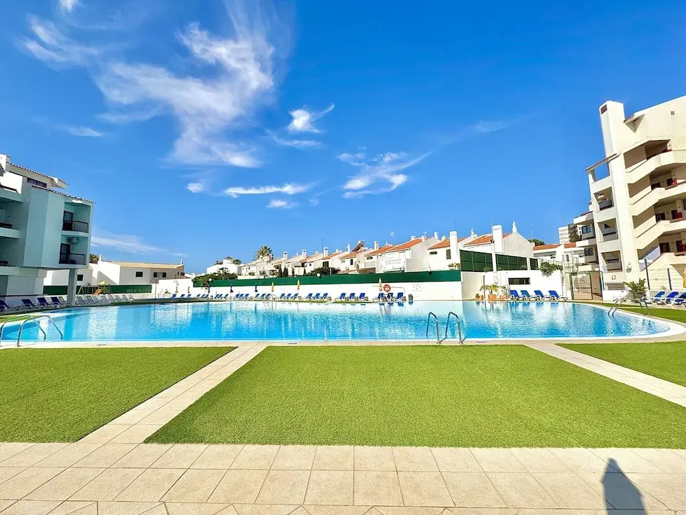 Albufeira SKY Light With Pool by Homing