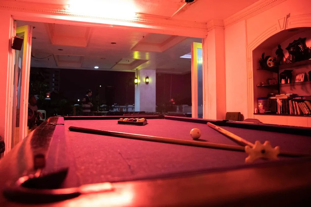 Pink Manila Hostel