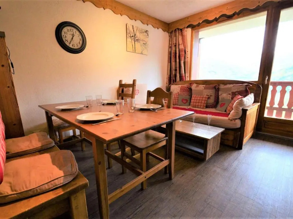 Appartement Les Menuires, 2 pièces, 4 personnes - FR-1-452-15