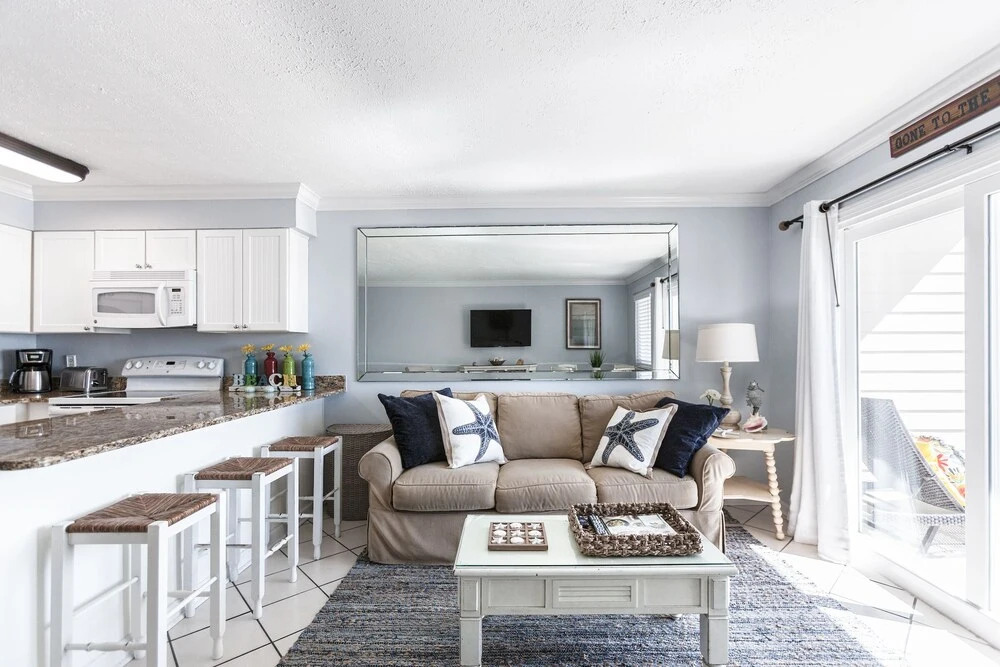 Beach Baby Condo Unit #2 1 Bedroom 1 Bathroom Condo