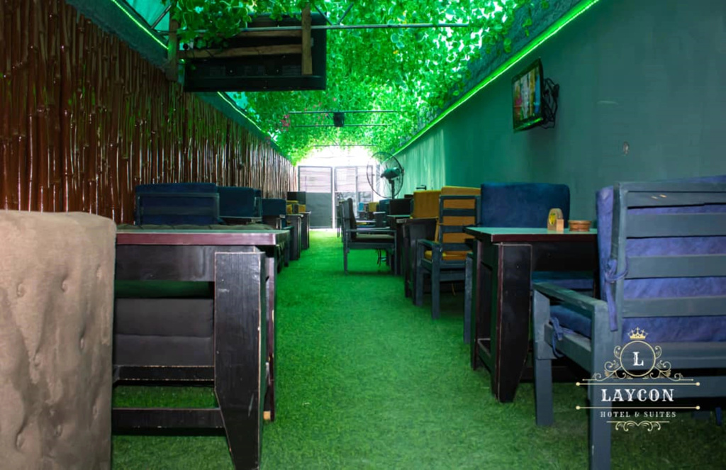 Отель Laycon Hotel and Suites