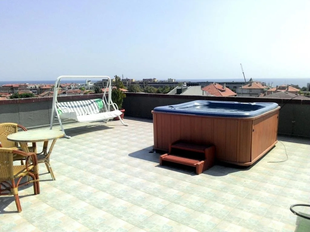 Alexandrov Residence Studio