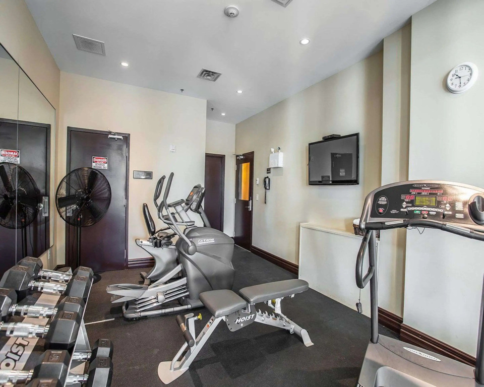 Comfort Hotel Bayers Lake