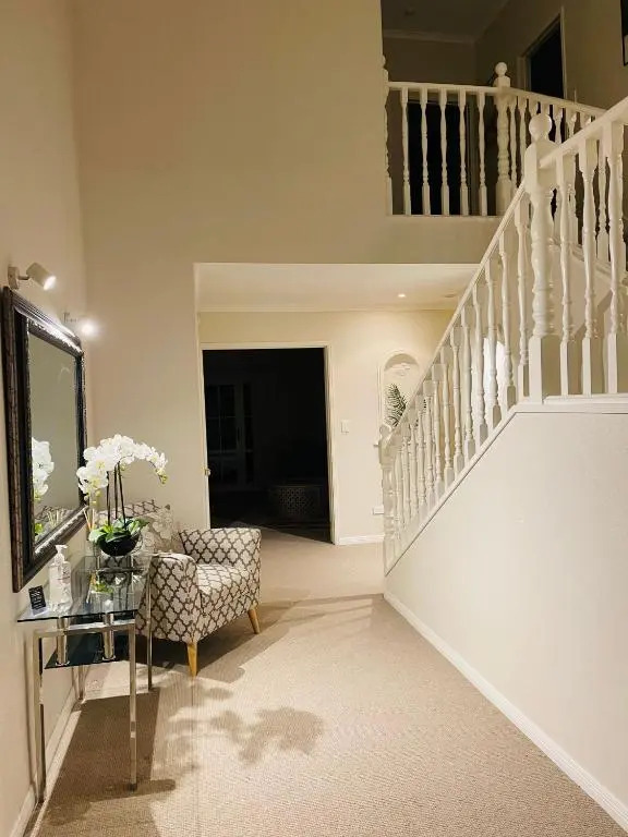 TAURANGA CITY CBD 5TH AVE Elegant Entire Home