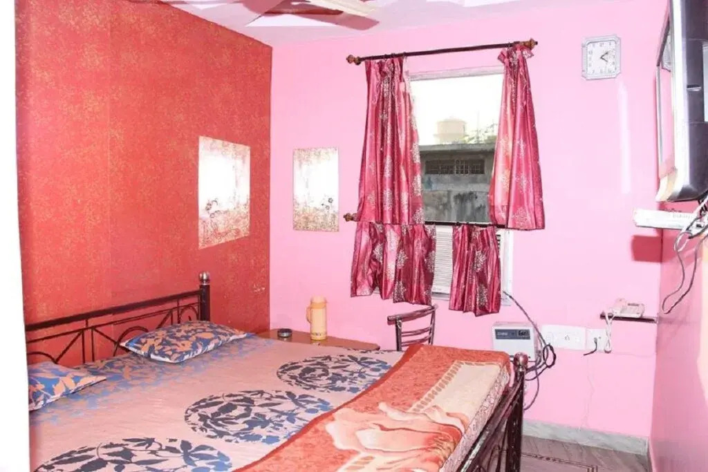 New India Guest House
