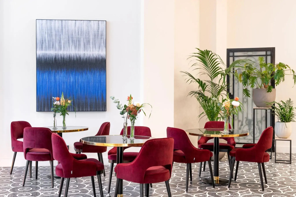 Sapphire House Antwerp, Autograph Collection