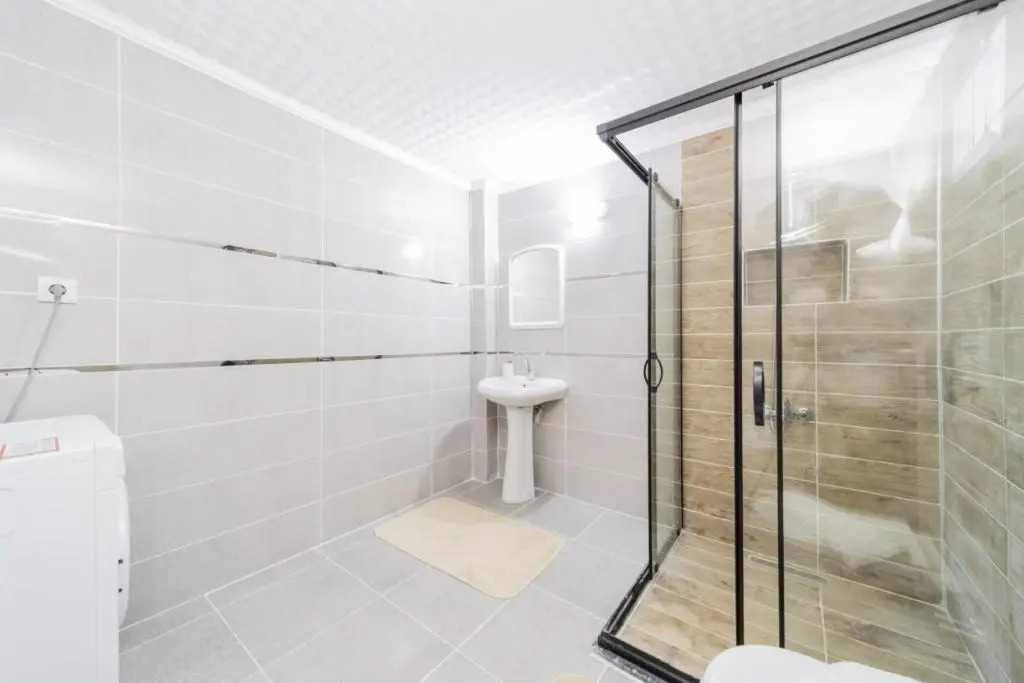 Central Flat Close to the Beach in Muratpasa