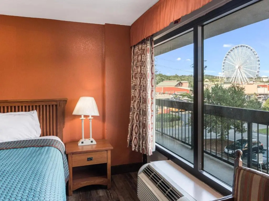 Mountain Vista Inn & Suites
