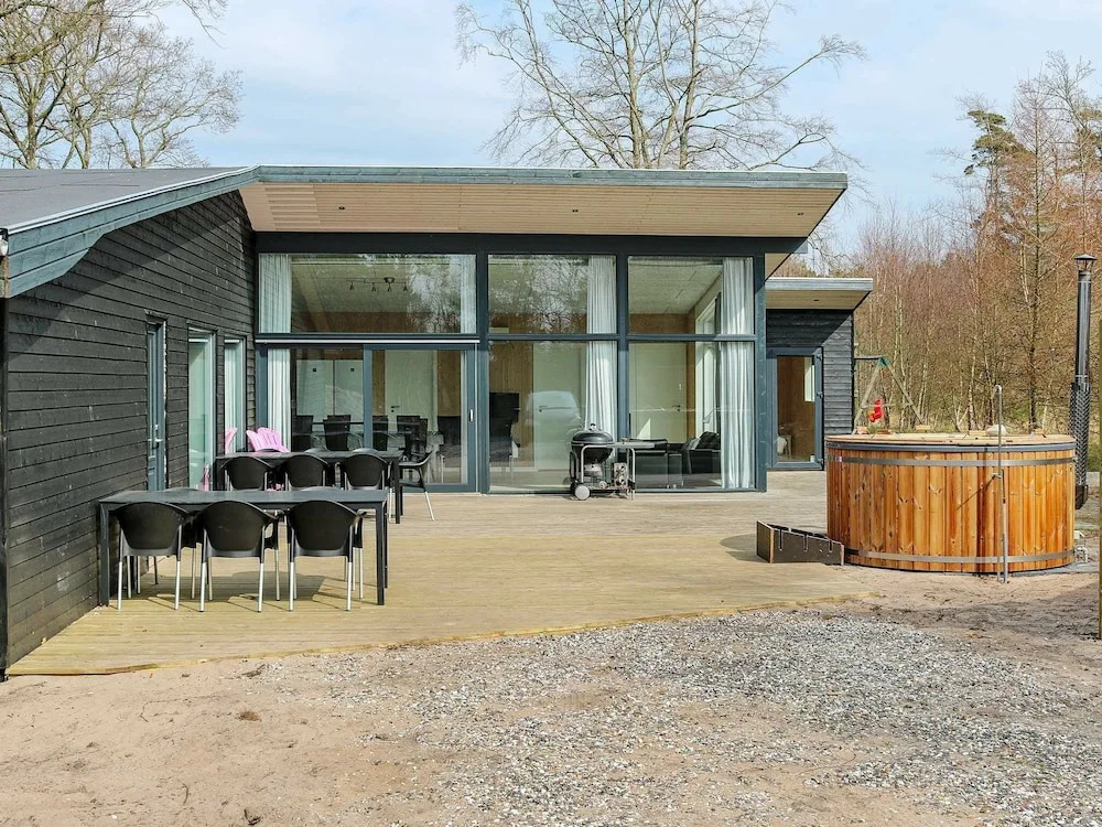 Cozy Holiday Home in Hadsund With Private Whirlpool