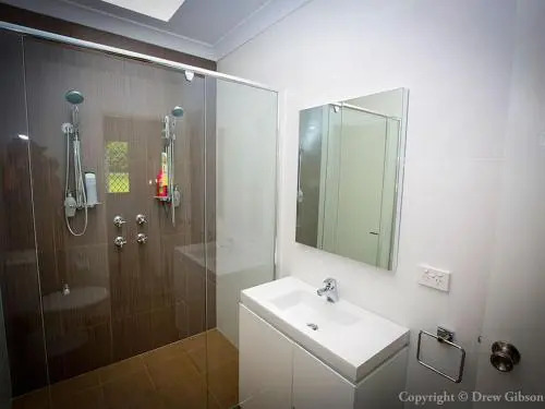 Wine Country Cottage located right at the Hunter Valley gateway, close to everything