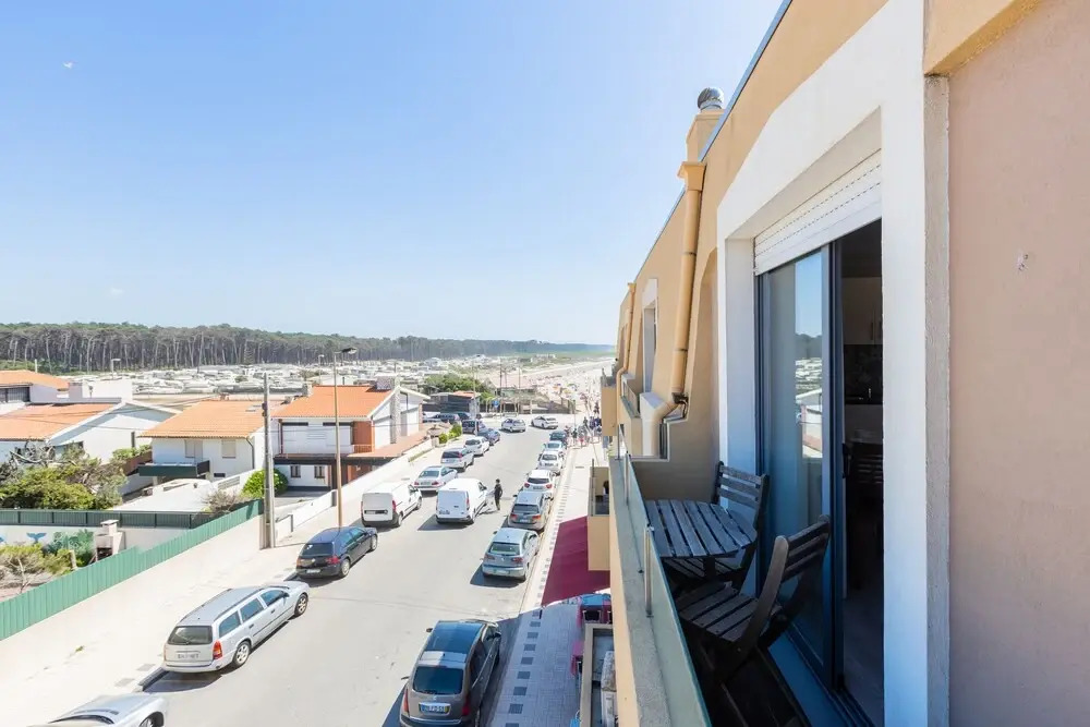 Vista Mare Beach Apartments by Porto City Hosts
