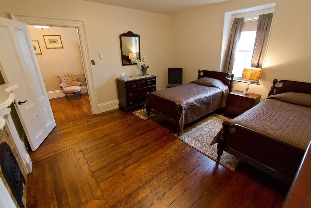 Rayski Guest House