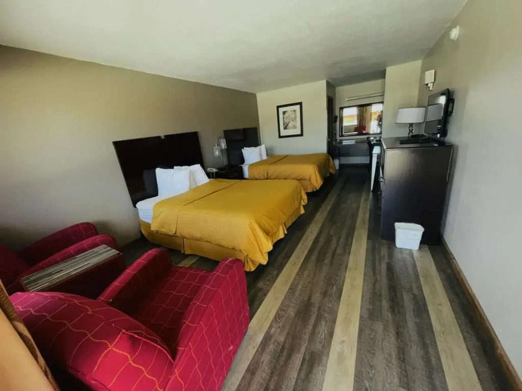 Mountain Grove Travelodge