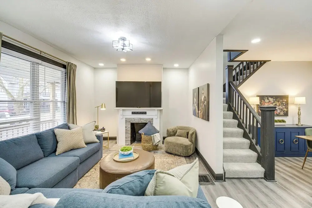 4 Mi to Dtwn: Modern Retreat w/ Yard in Cleveland