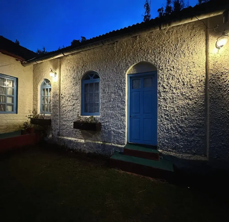 La Address Retreat