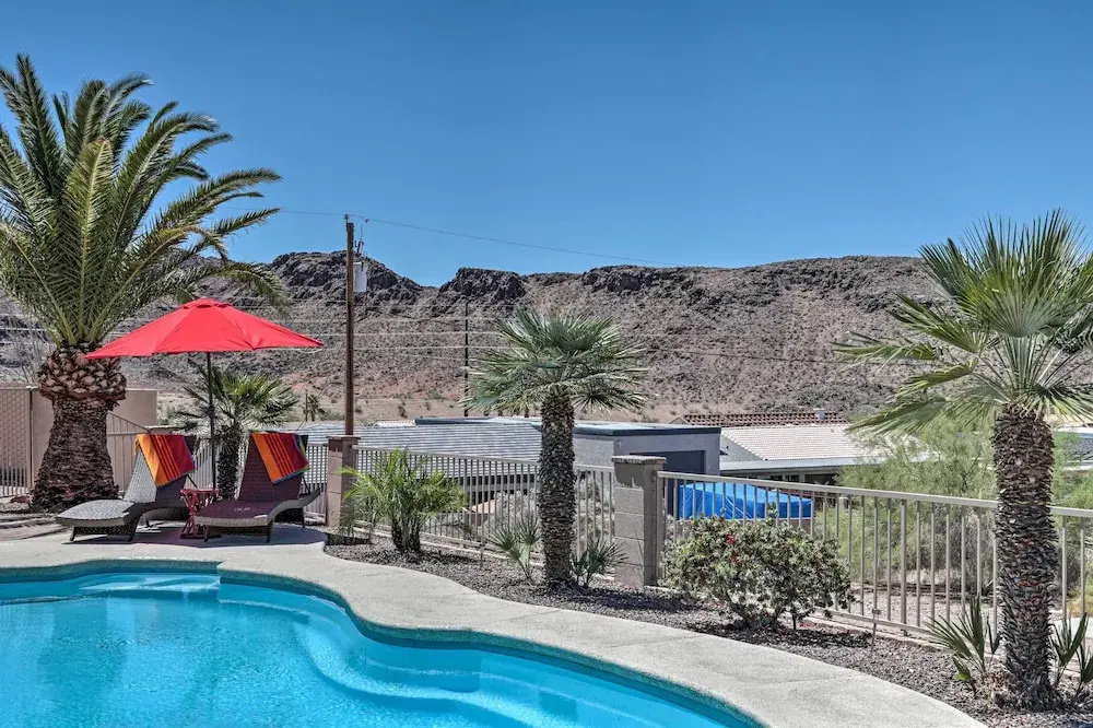 Heated Pool, Spa & Mtn Views: Lake Havasu Home!