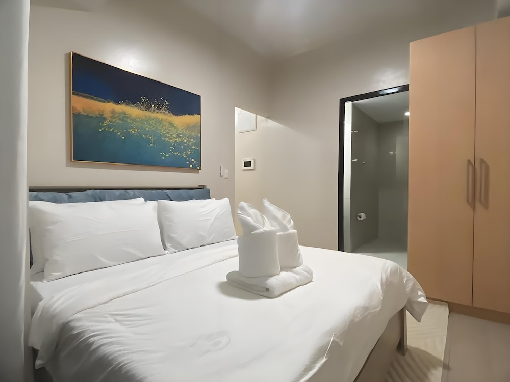 Oceanview with Balcony Airport Okada