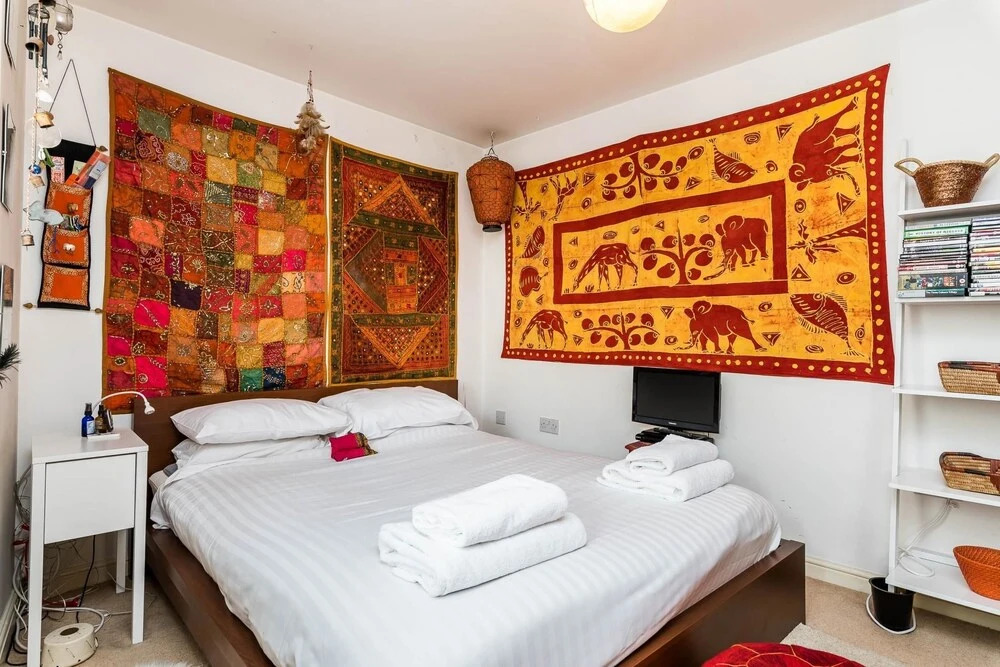 Delightful Moroccan Inspired Flat Hackney Sleeps 3